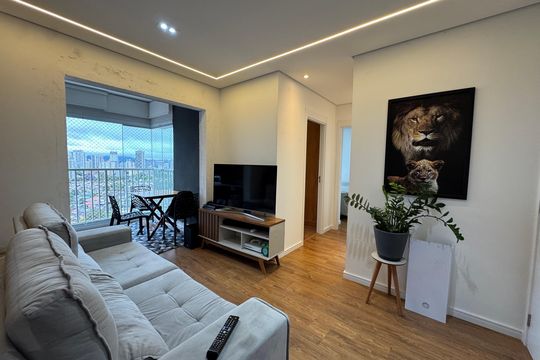 Sala de apartamento para alugar com 2 quartos, 50m² em Vila Osasco, Osasco