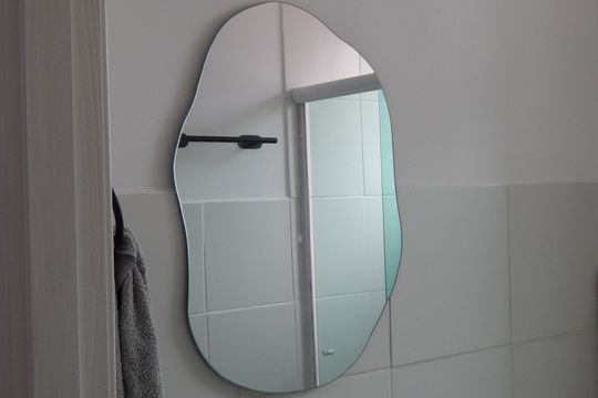 Detalhe banheiro de apartamento para alugar com 2 quartos, 50m² em Guaratiba, Rio de Janeiro
