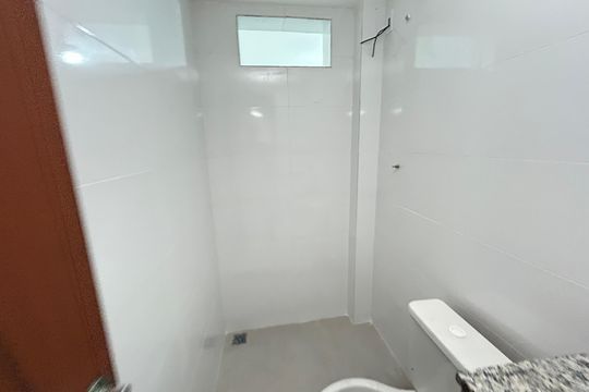Banheiro de apartamento para alugar com 1 quarto, 53m² em Engenho de Dentro, Rio de Janeiro