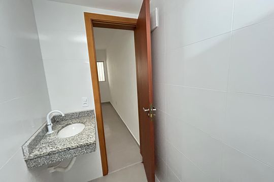 Banheiro de apartamento para alugar com 1 quarto, 53m² em Engenho de Dentro, Rio de Janeiro