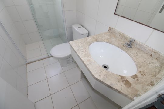 Banheiro de apartamento para alugar com 2 quartos, 57m² em Conjunto Residencial Flamboyant, São José dos Campos