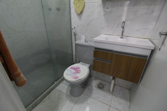 Banheiro Social de apartamento à venda com 3 quartos, 70m² em Freguesia (jacarepaguá), Rio de Janeiro