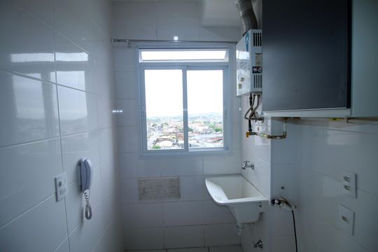 Área de Serviço de apartamento para alugar com 1 quarto, 33m² em Vista Alegre, Rio de Janeiro