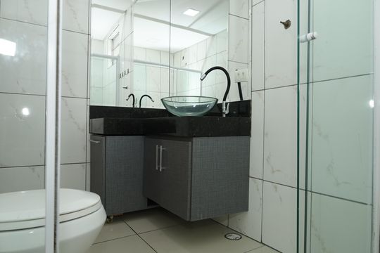 Banheiro 1 de casa para alugar com 3 quartos, 160m² em Jardim Lucinda, São Paulo