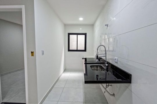 Apartamento para alugar com 2 quartos, 42m² em Vila Cruz das Almas, São Paulo