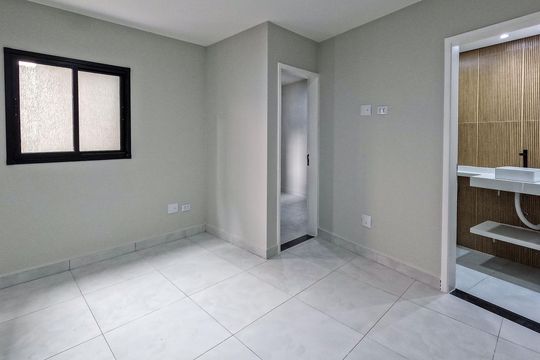 Apartamento para alugar com 2 quartos, 42m² em Vila Cruz das Almas, São Paulo