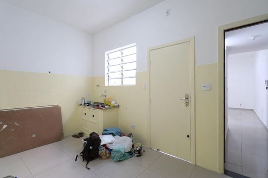 Cozinha  de apartamento para alugar com 2 quartos, 65m² em Lapa, São Paulo