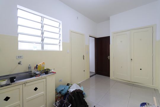 Cozinha  de apartamento para alugar com 2 quartos, 65m² em Lapa, São Paulo