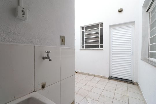 Quintal e área de serviço  de apartamento à venda com 2 quartos, 65m² em Lapa, São Paulo