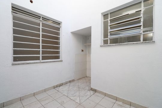 Quintal e área de serviço  de apartamento à venda com 2 quartos, 65m² em Lapa, São Paulo