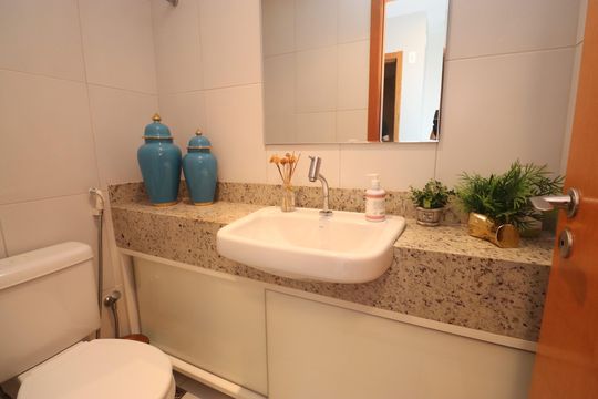 Lavabo  de apartamento para alugar com 2 quartos, 86m² em Caminho das Árvores, Salvador
