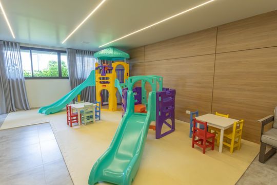 Área comum - Playground Coberto de apartamento para alugar com 1 quarto, 43m² em Centro, Curitiba