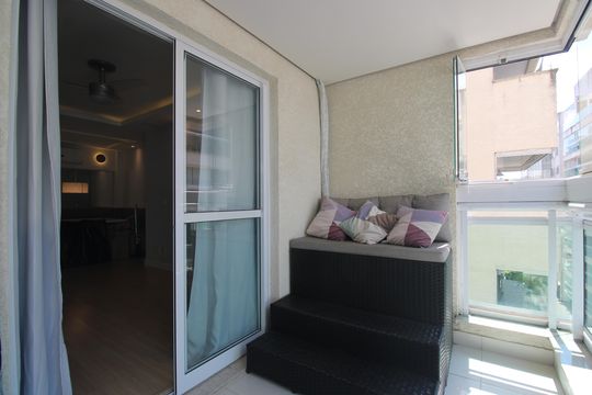 Sala - Varanda de apartamento para alugar com 2 quartos, 74m² em Pechincha, Rio de Janeiro