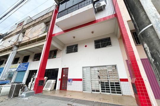 Fachada de apartamento para alugar com 3 quartos, 145m² em Shcgn, Brasília