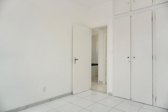 Quarto 2 de apartamento para alugar com 2 quartos, 58m² em Cidade Nova, Belo Horizonte