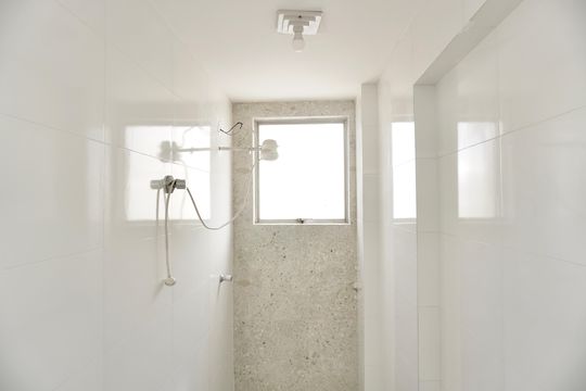Banheiro  de apartamento para alugar com 2 quartos, 58m² em Cidade Nova, Belo Horizonte
