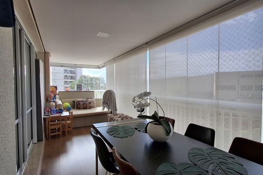 Varanda de apartamento à venda com 3 quartos, 125m² em Jardim São Domingos Sávio, Campinas