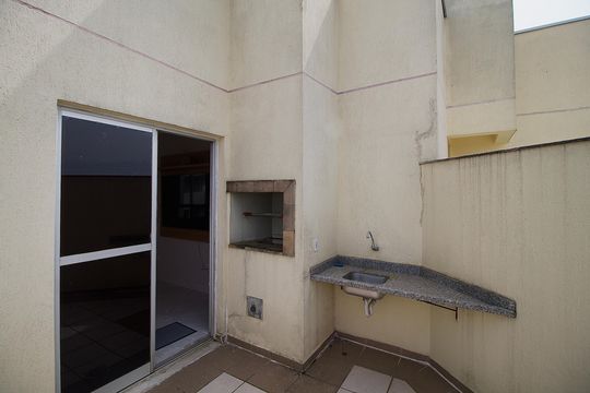 Sacada de apartamento para alugar com 2 quartos, 100m² em Bigorrilho, Curitiba