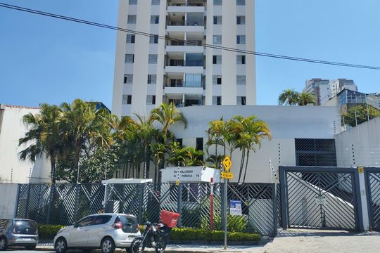 Fachada de apartamento à venda com 3 quartos, 68m² em Santa Teresinha, São Paulo