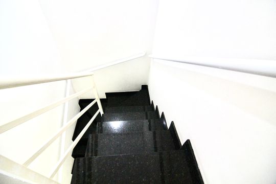 Escada de casa à venda com 3 quartos, 140m² em Artur Alvim, São Paulo