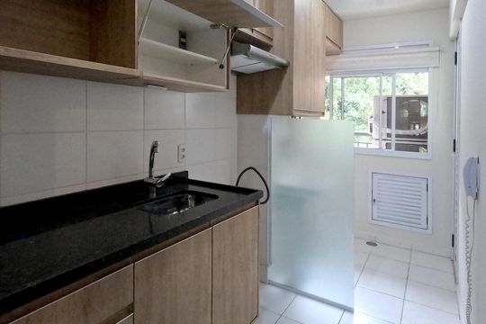 Cozinha de apartamento para alugar com 2 quartos, 84m² em Marapé, Santos