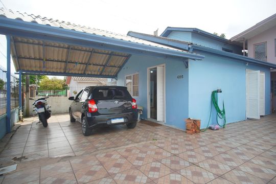 garagem de casa para alugar com 2 quartos, 98m² em Duque de Caxias, São Leopoldo