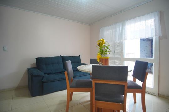 Casa para alugar com 2 quartos, 98m² em Duque de Caxias, São Leopoldo