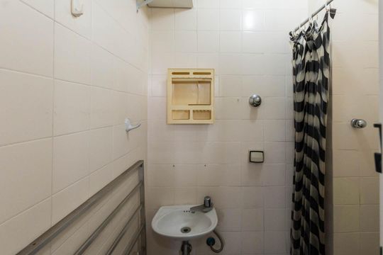 Banheiro de serviço de apartamento para alugar com 2 quartos, 73m² em Vila Isabel, Rio de Janeiro