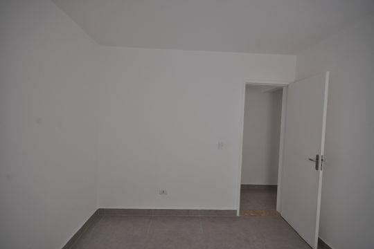 Quarto 2 de casa para alugar com 2 quartos, 45m² em Vila Mazzei, São Paulo