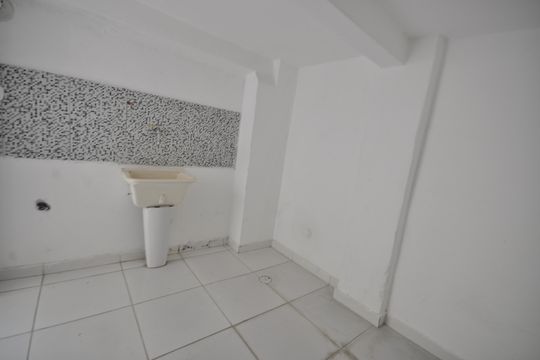Área de Serviço de casa para alugar com 2 quartos, 45m² em Vila Mazzei, São Paulo