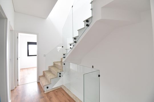 Corredor de casa à venda com 3 quartos, 136m² em Cajuru, Curitiba