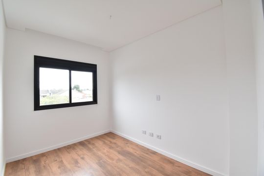 Quarto 3 de casa à venda com 3 quartos, 136m² em Cajuru, Curitiba
