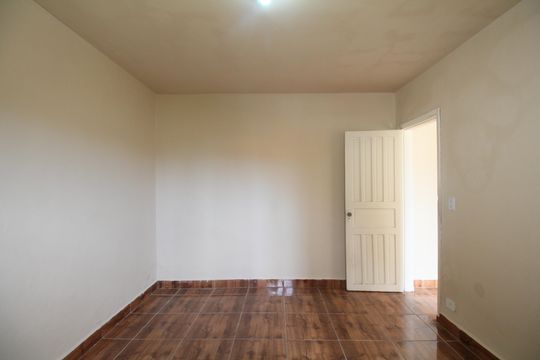 Casa para alugar com 1 quarto, 50m² em Campo Limpo, São Paulo