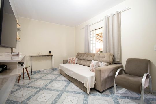 Casa à venda com 4 quartos, 200m² em Quadra 104, Brasília