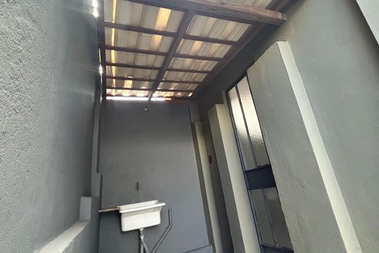 Área de serviço de casa à venda com 2 quartos, 70m² em Concórdia, Belo Horizonte