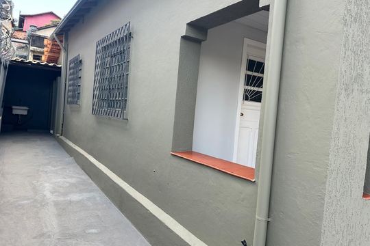 Área externa de casa à venda com 2 quartos, 70m² em Concórdia, Belo Horizonte