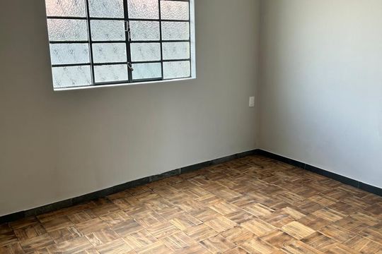 Sala de casa à venda com 2 quartos, 70m² em Concórdia, Belo Horizonte