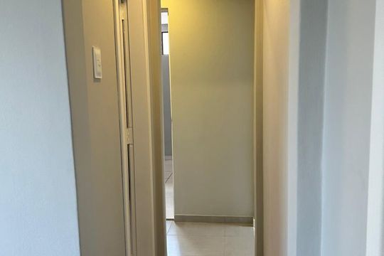 Corredor de casa à venda com 2 quartos, 70m² em Concórdia, Belo Horizonte