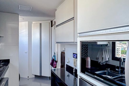 Cozinha de apartamento à venda com 3 quartos, 172m² em Tatuapé, São Paulo