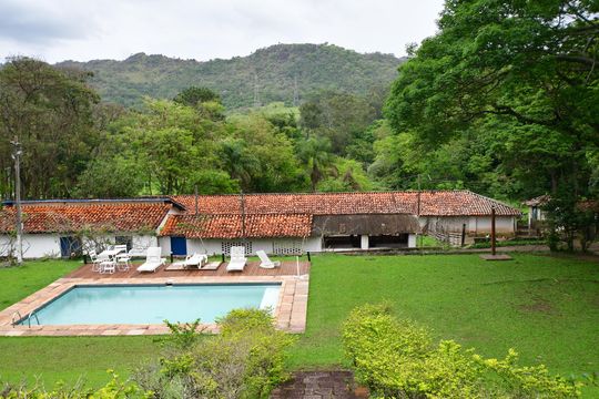 Piscina de casa de condomínio à venda com 4 quartos, 68000m² em Joaquim Egídio, Campinas