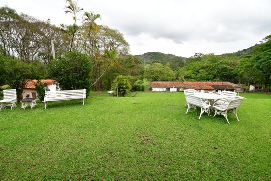Varanda da Sala - Vista de casa de condomínio à venda com 4 quartos, 68000m² em Joaquim Egídio, Campinas