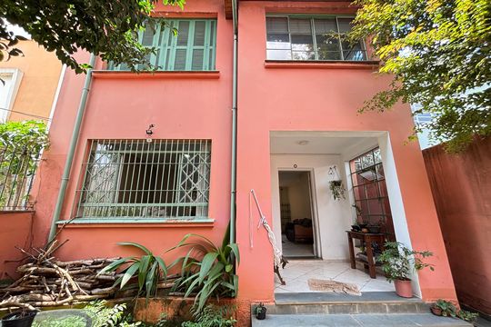 Casa à venda com 2 quartos, 154m² em Pinheiros, São Paulo