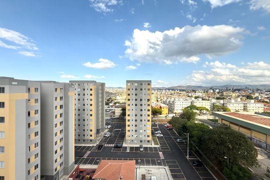 Vista do Quarto 1 de apartamento para alugar com 2 quartos, 45m² em Bairro da Glória, Contagem