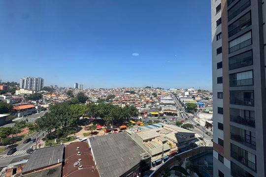 Vista de apartamento à venda com 2 quartos, 49m² em Vila Yolanda, Osasco