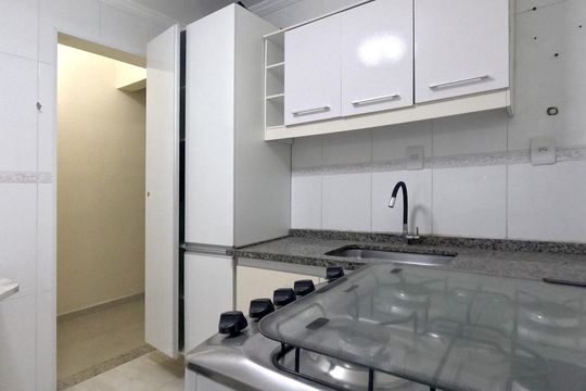 Cozinha de apartamento para alugar com 2 quartos, 88m² em José Menino, Santos