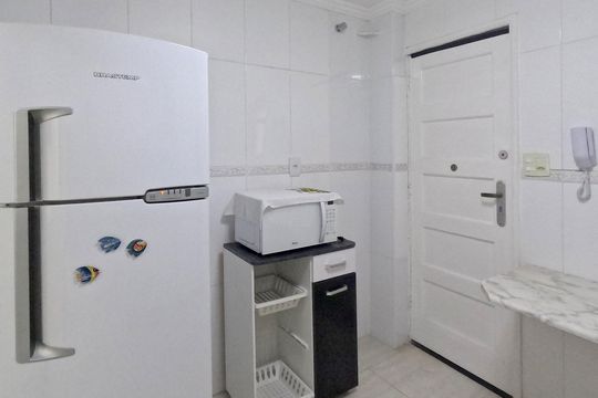 Cozinha de apartamento para alugar com 2 quartos, 88m² em José Menino, Santos