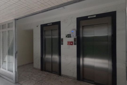 Área Comum - Hall de Entrada de apartamento para alugar com 2 quartos, 88m² em José Menino, Santos
