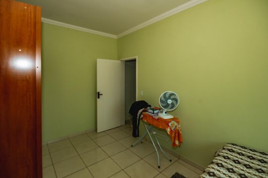 Quarto 1 de casa para alugar com 4 quartos, 96m² em Botafogo (justinópolis), Ribeirão das Neves