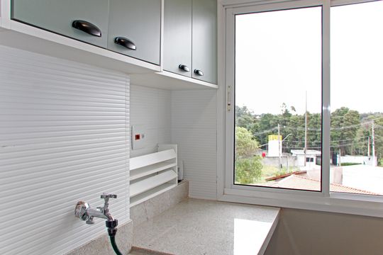 Área de Serviço de apartamento à venda com 2 quartos, 85m² em Vila Santa Claudina, Vinhedo