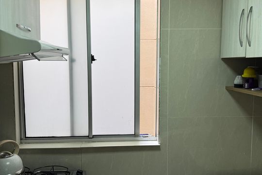 Cozinha de apartamento à venda com 2 quartos, 38m² em Jardim Dona Leopoldina, Porto Alegre